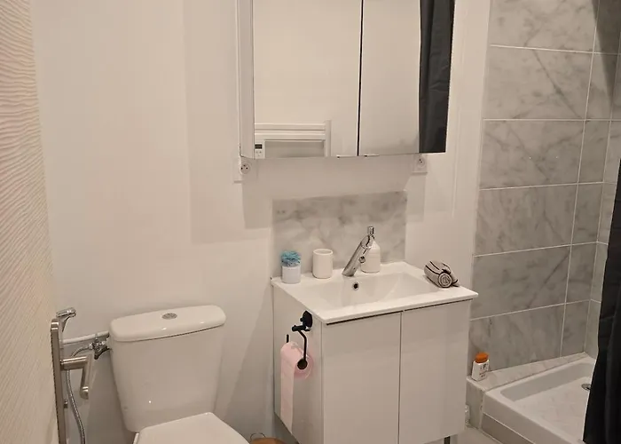 Proche Des Arenes Apartment Nimes